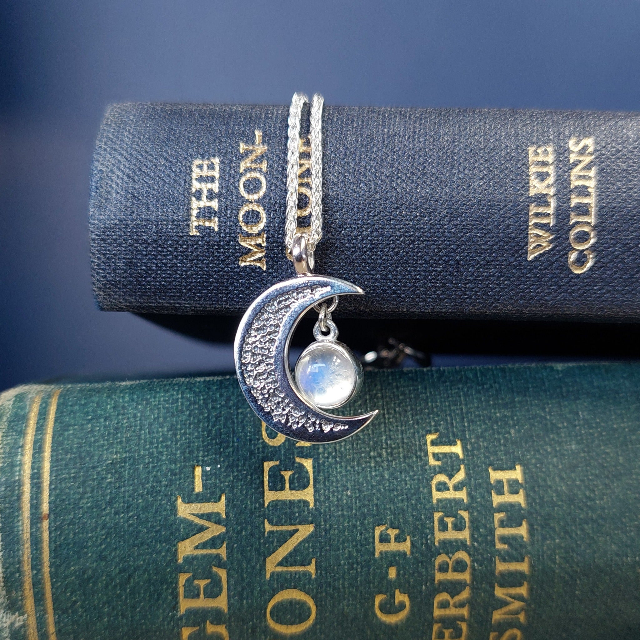 Half Crescent Moon Necklace 2025