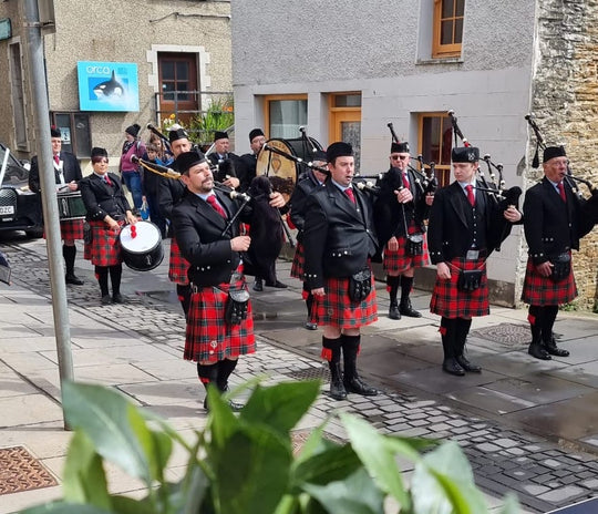 Stromness Shopping Week Band