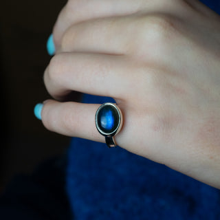 No.915 - One of a Kind Oval Labradorite Ring - Size K