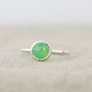 6mm Rose Cut Chrysoprase Silver Stacking Ring - Size K
