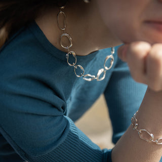 Glimmerings Silver Necklet