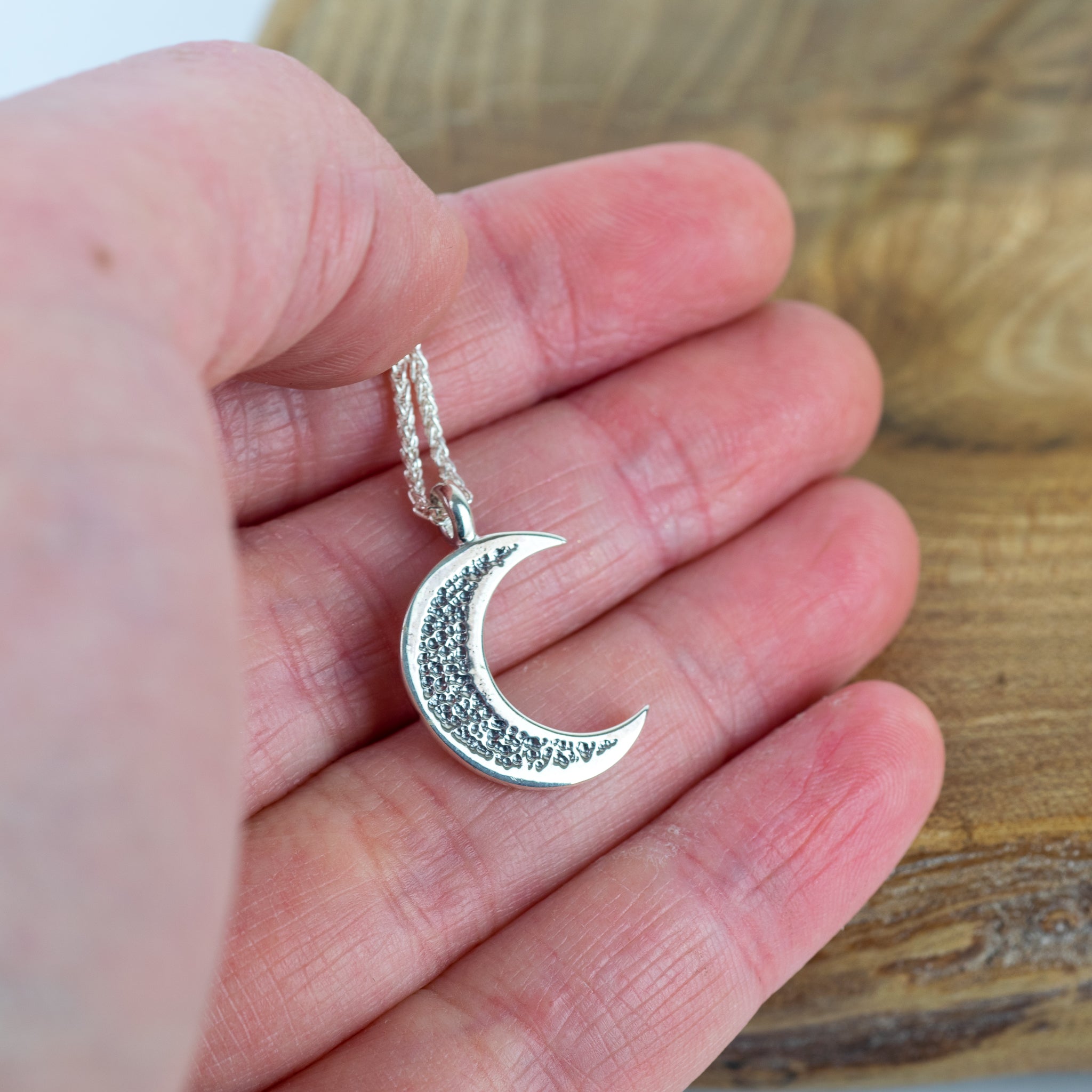 thumbnail image 2 of Vintage Style Crescent Moon Silver Pendant Keychain – Metal Key Ring 2 of 4