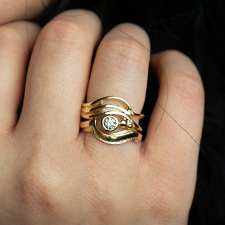 Ripple To Roar Gold Diamond Ring Set