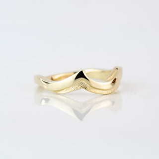 Ripple To Roar Gold Diamond Ring Set
