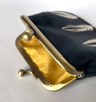 Handmade Velvet Three Feather Kisslock Coin Purse