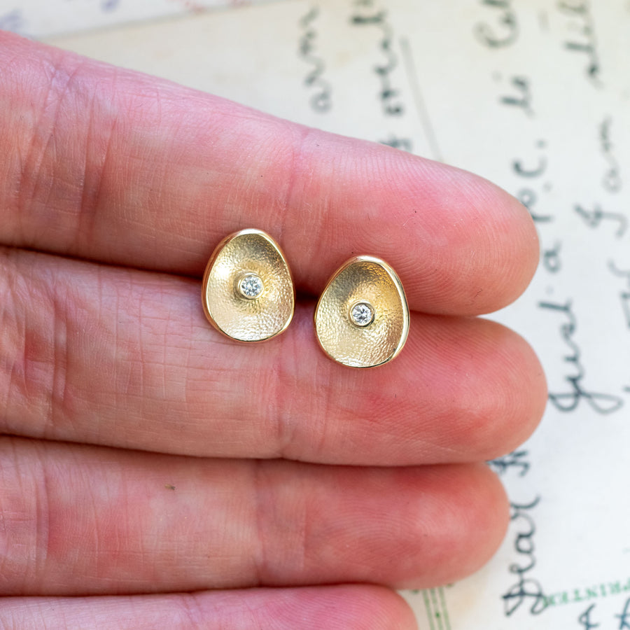 Sea Buttons April Birthstone Diamond Gold Studs