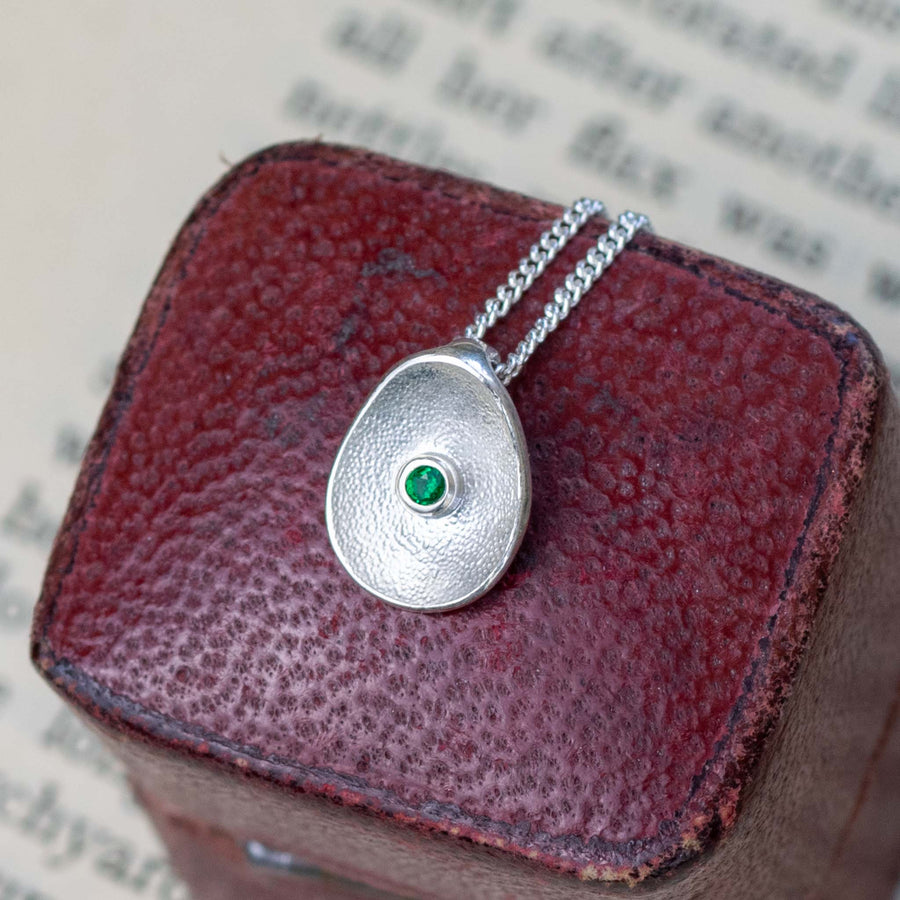 Sea Buttons May Birthstone Silver Emerald Pendant