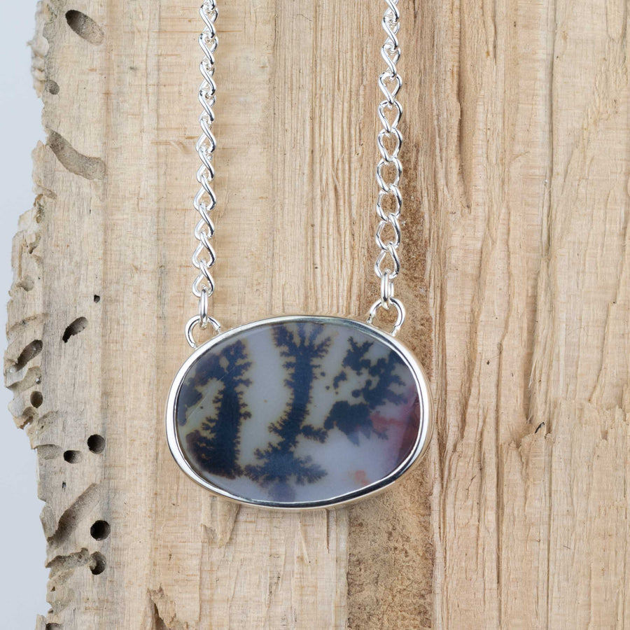 No. 682 - Silver Oval Dendritic Agate Necklet