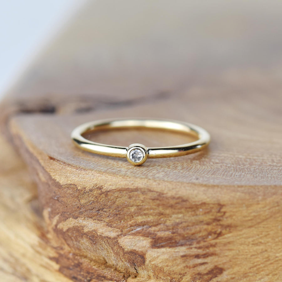 Andromeda - 2mm Diamond Gold Ring