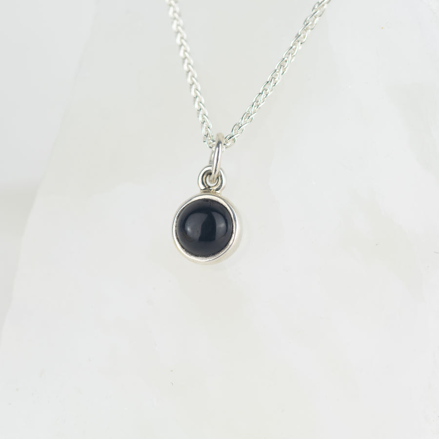 Black Onyx Single Gemstone Pendant