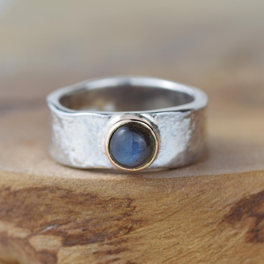 Lorna - Labradorite Storybook Ring